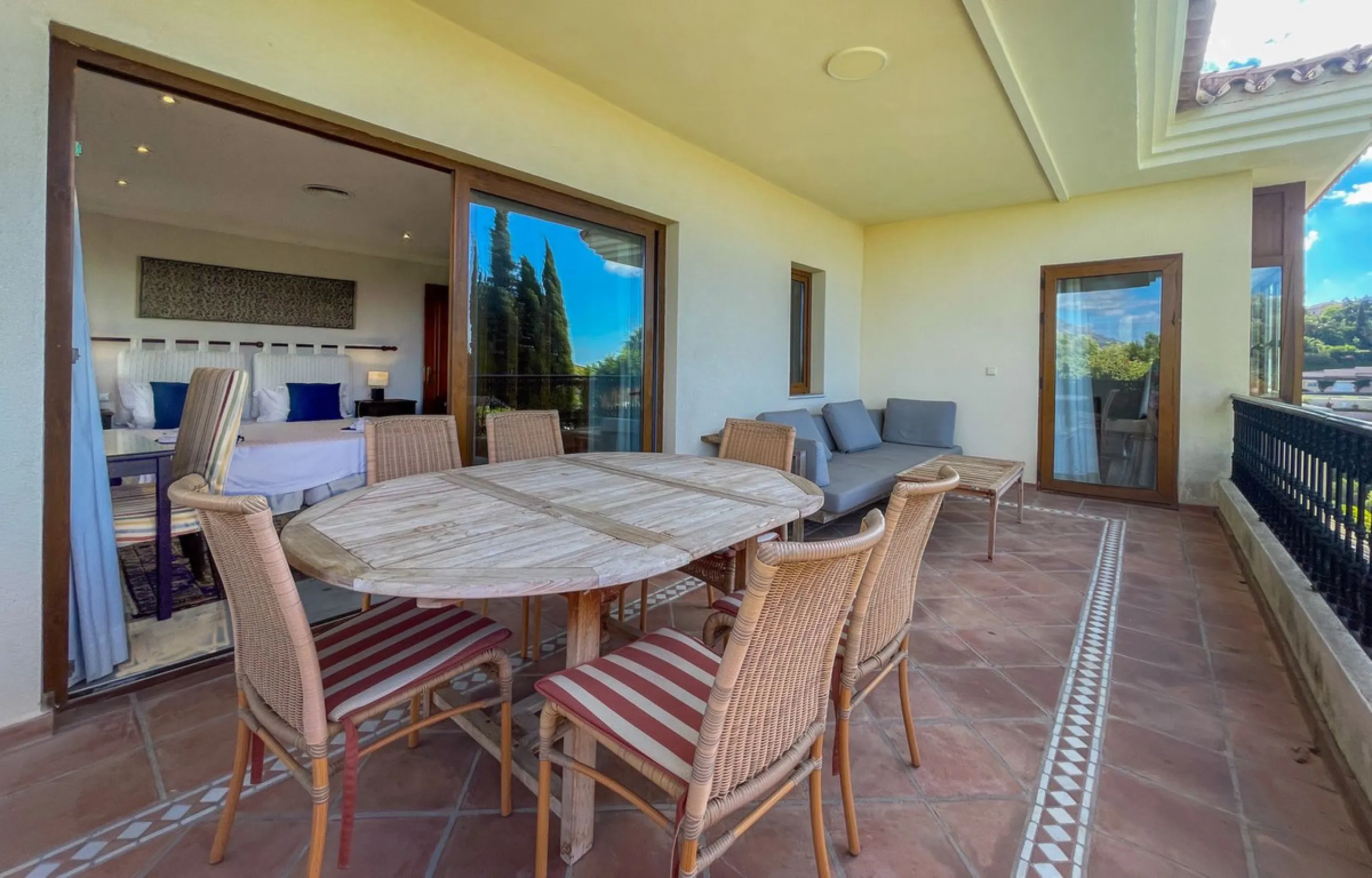 Detached Villa, El Rosario Marbella east