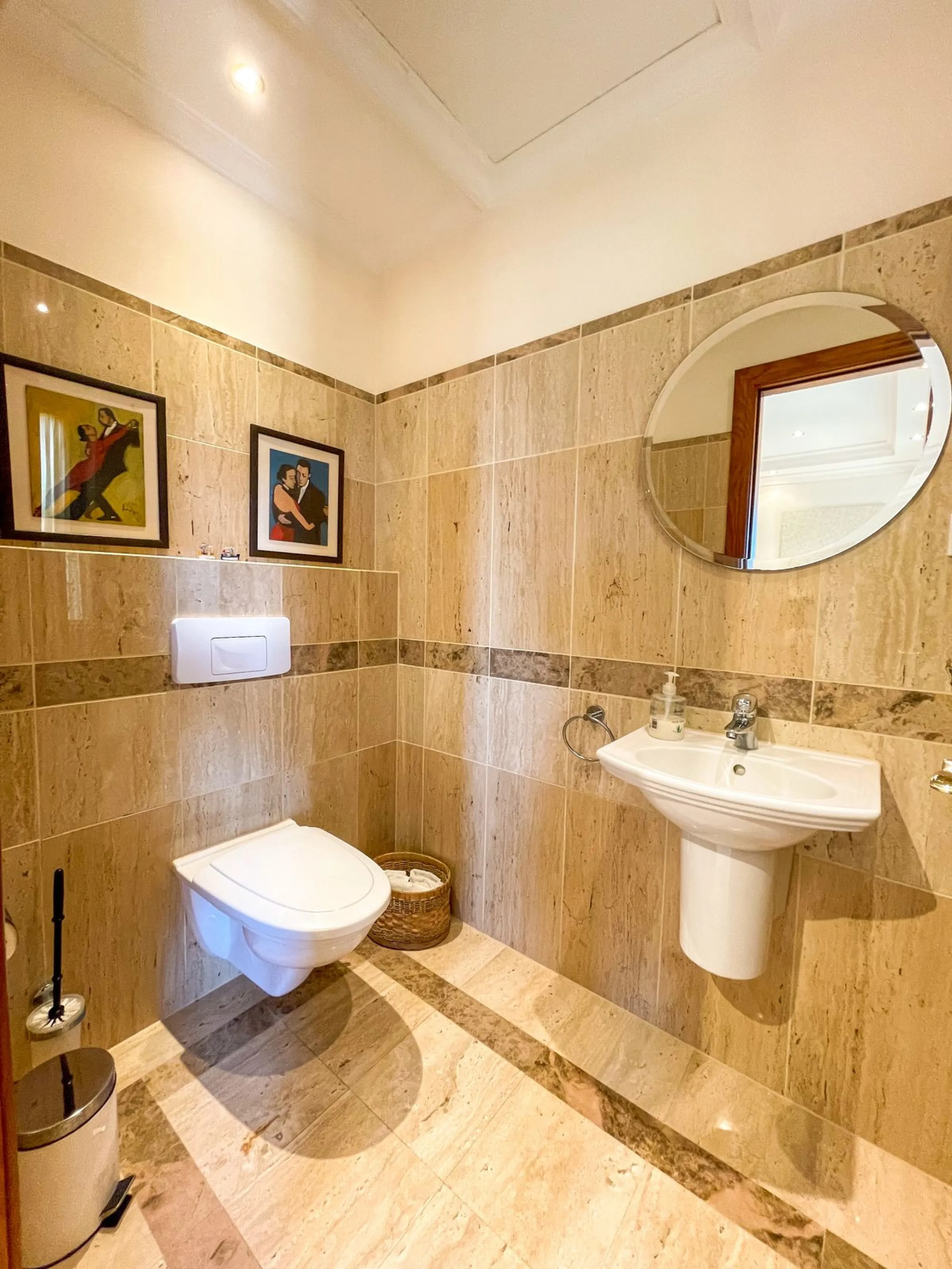 Detached Villa, El Rosario Marbella east
