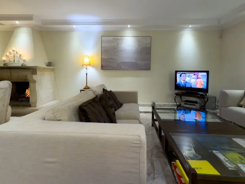 Detached Villa, El Rosario Marbella east