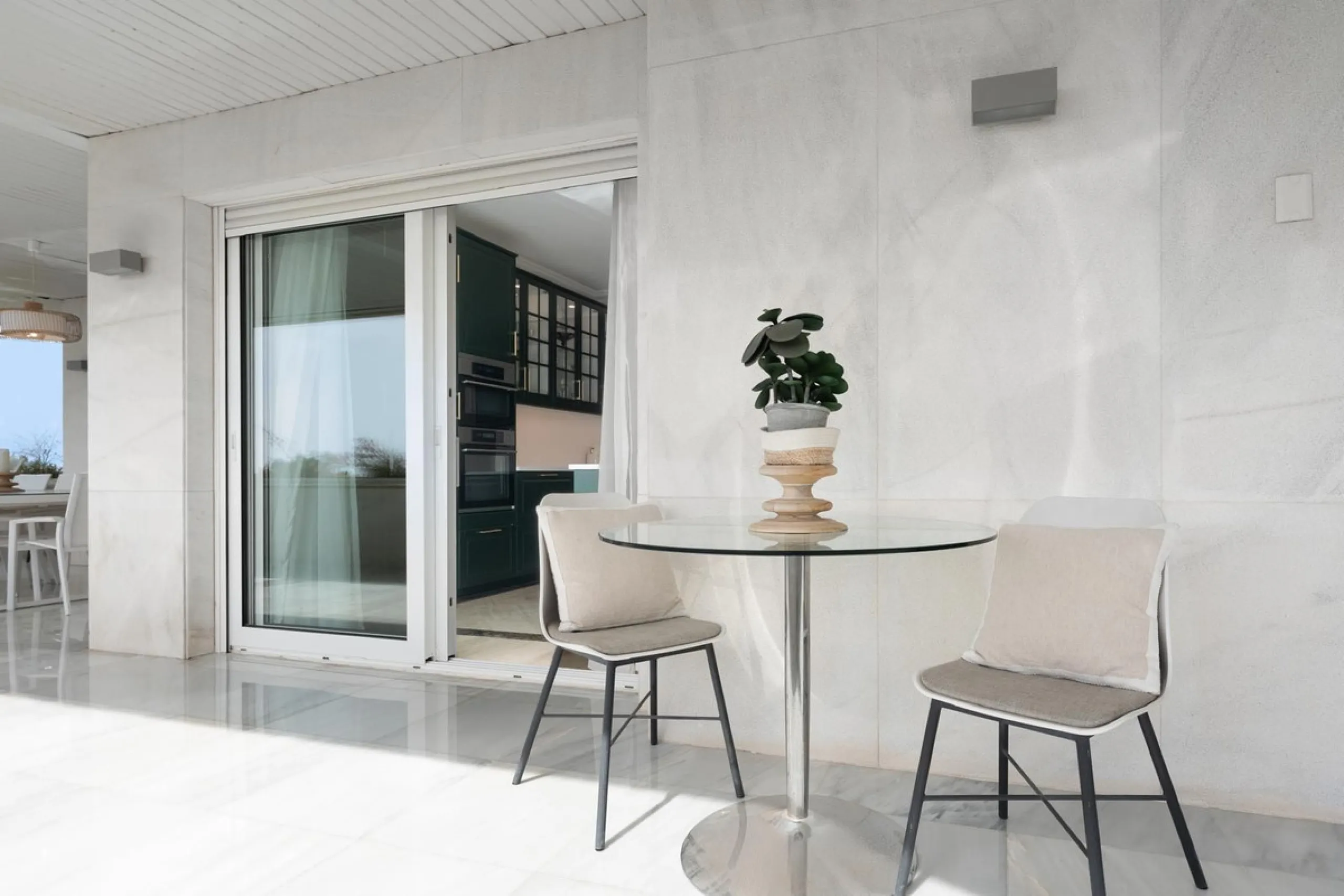 Available for short-term stays, this impressive top-floor apartment offers a rare combination of space, comfort, and security within an exclusive gated complex. With three bedrooms and five bathrooms, the property is perfectly suited for families or group