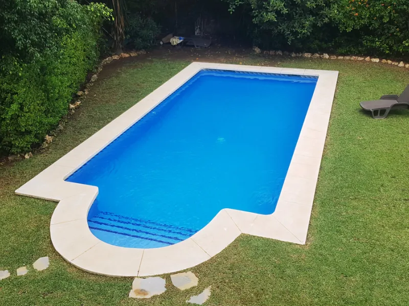 Detached villa in a very quiet area perfectly equipped and ready to move into.