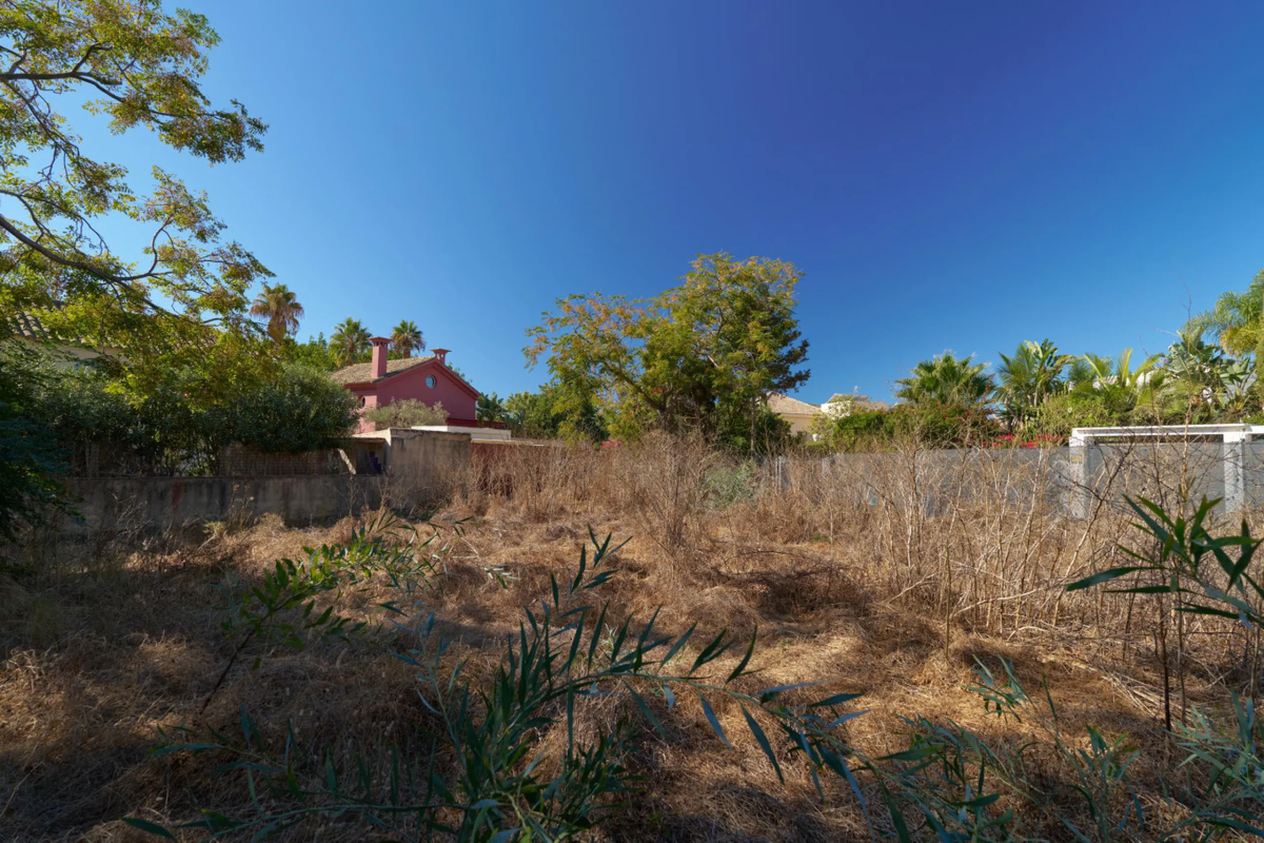 Plot - Residential Plot в продаже в Marbella, Málaga. Площадь участка 713 м²