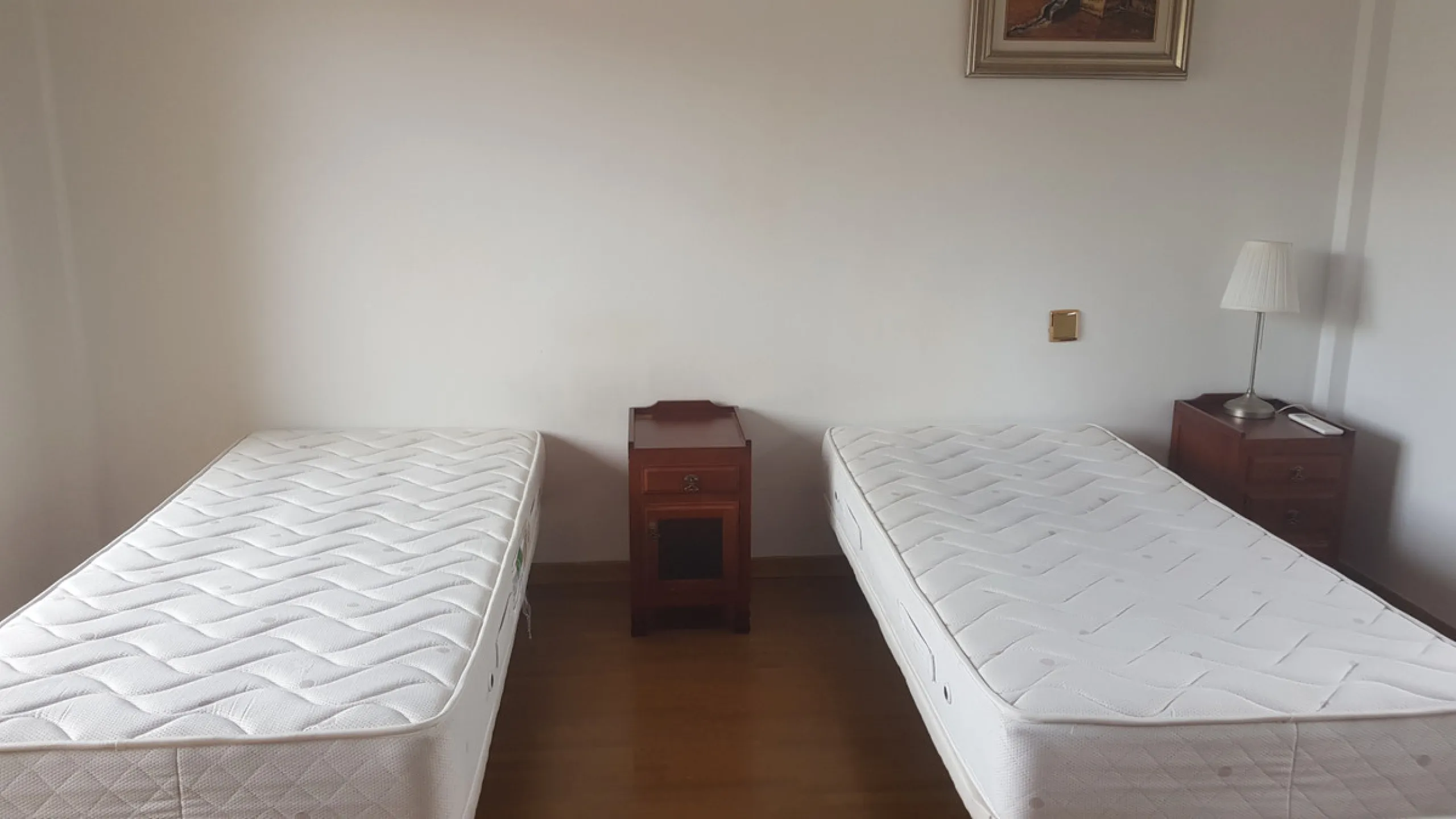 Detached villa in a very quiet area perfectly equipped and ready to move into.