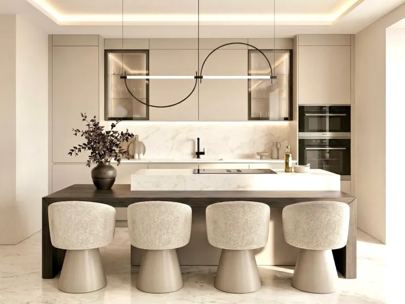 Exclusive 4-Bedroom Apartment on Marbella's Prestigious Golden Mile