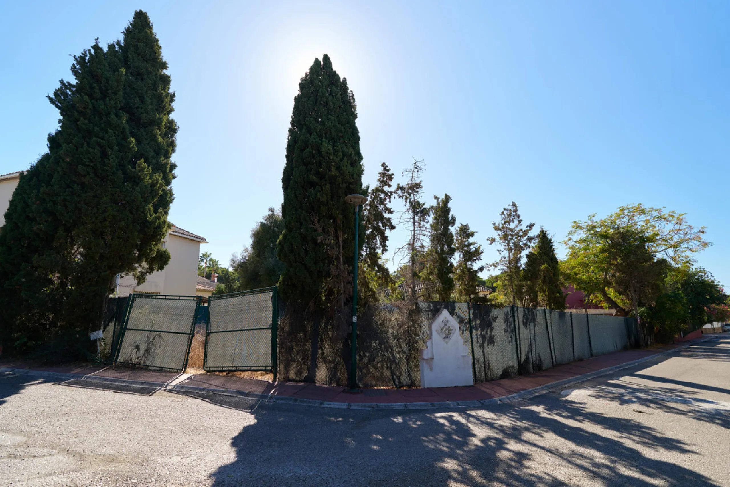 Plot - Residential Plot в продаже в Marbella, Málaga. Площадь участка 713 м²