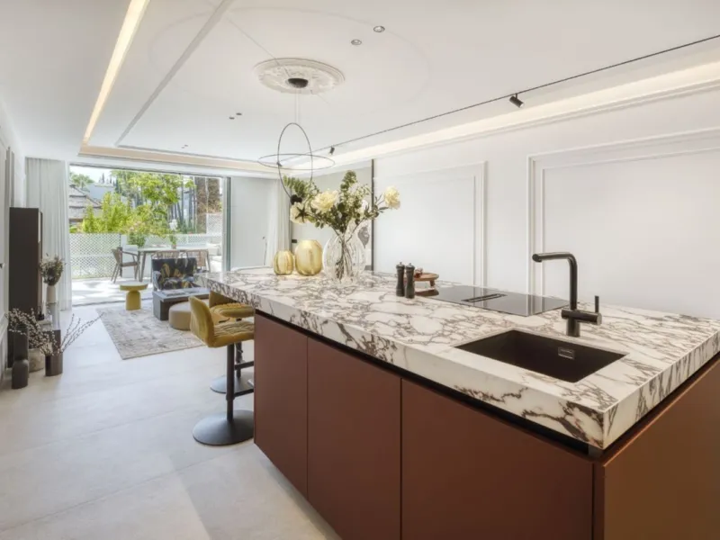 Apartment - Ground Floor Apartment в продаже в Marbella, Málaga. В доме 3 спален и 3 ванных комнат. Площадь дома 118 м²