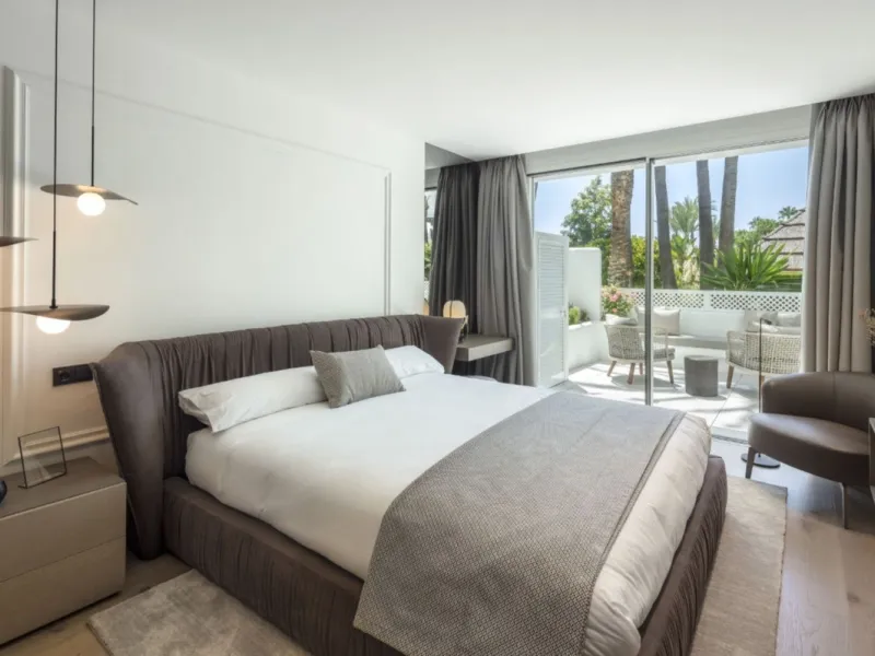 Apartment - Ground Floor Apartment в продаже в Marbella, Málaga. В доме 3 спален и 3 ванных комнат. Площадь дома 118 м²