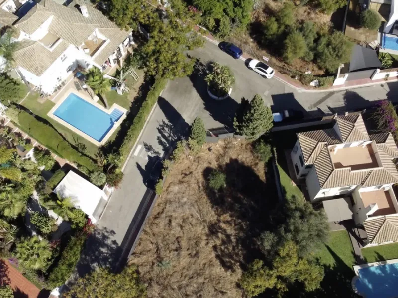 Plot - Residential Plot в продаже в Marbella, Málaga. Площадь участка 713 м²