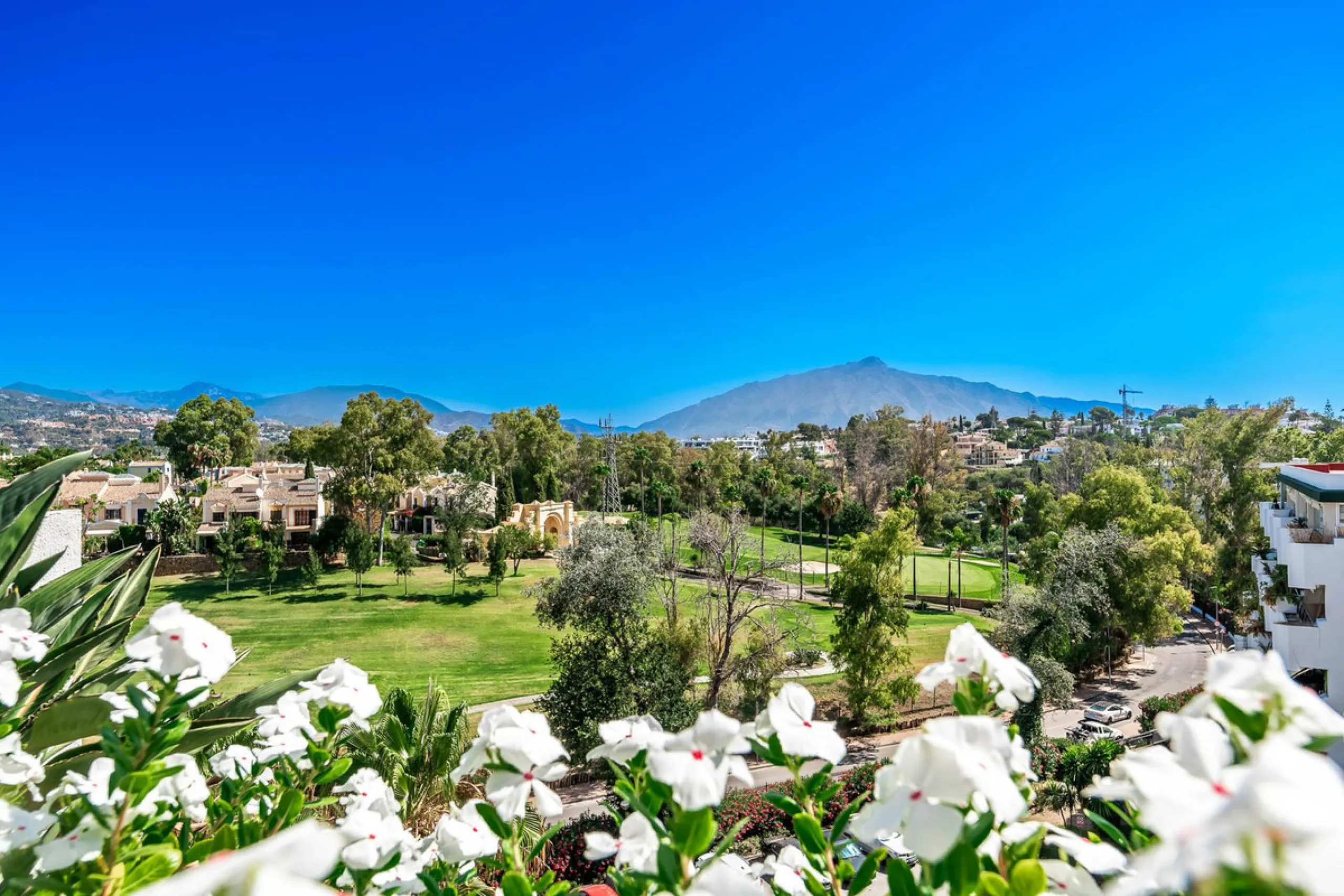 Guadalmina Golf-front Duplex Penthouse with views to La Concha.