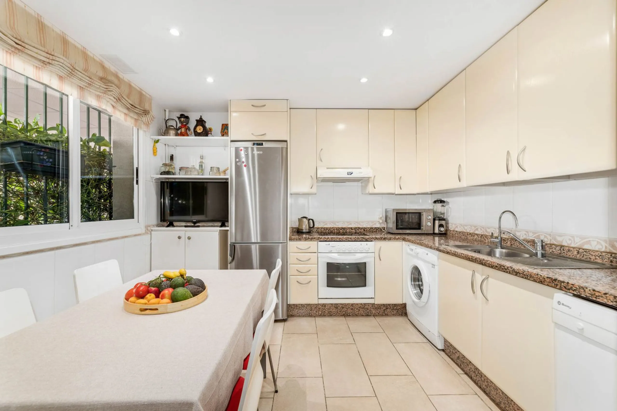 Guadalmina Golf-front Duplex Penthouse with views to La Concha.