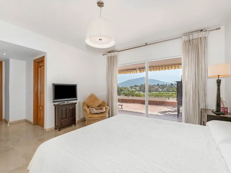 Guadalmina Golf-front Duplex Penthouse with views to La Concha.