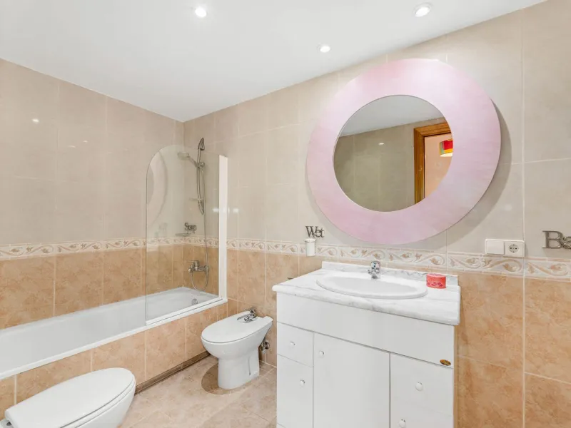 Guadalmina Golf-front Duplex Penthouse with views to La Concha.