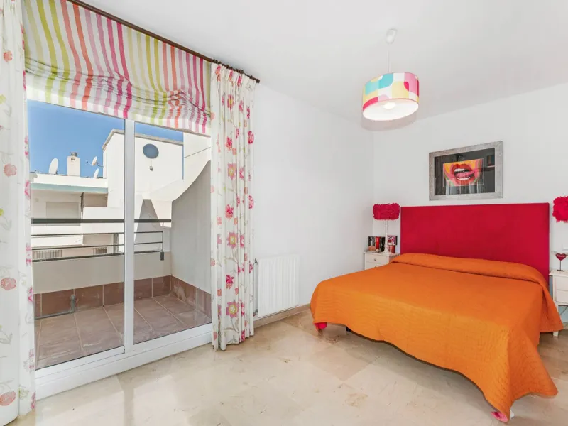 Guadalmina Golf-front Duplex Penthouse with views to La Concha.