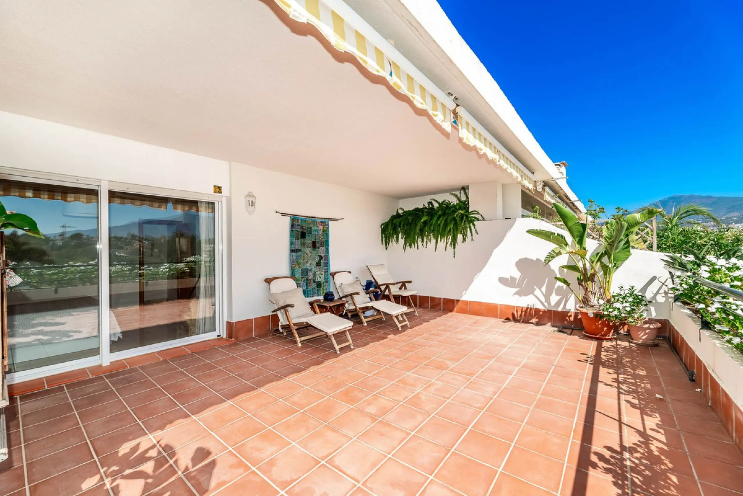 Guadalmina Golf-front Duplex Penthouse with views to La Concha.