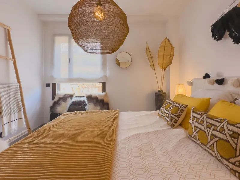 Exclusive Corner Penthouse with Rooftop Terrace and Panoramic Views over Istán and Marbella