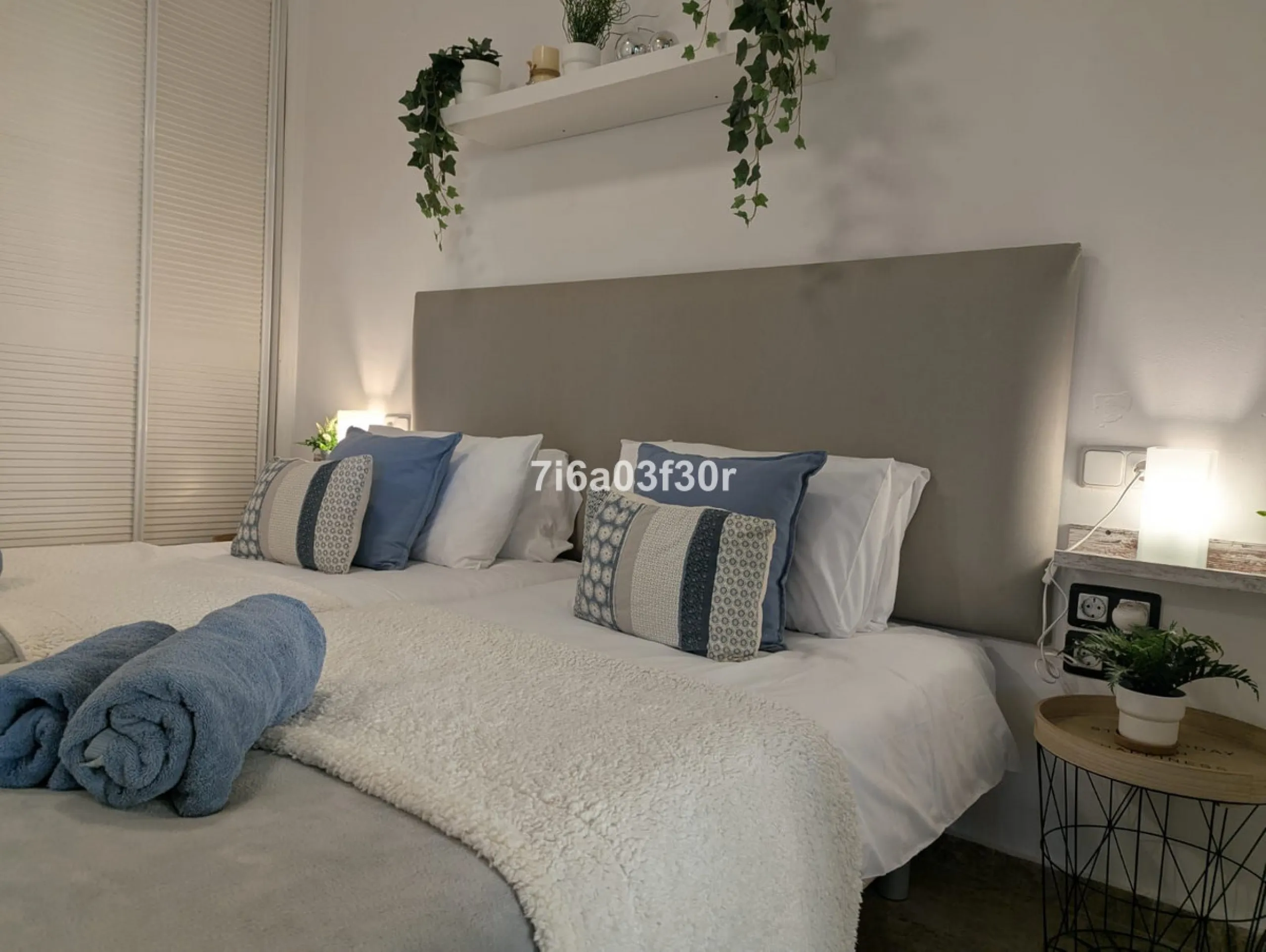 Apartment - Middle Floor Apartment в продаже в Marbella, Málaga. В доме 3 спален и 3 ванных комнат. Площадь дома 147 м²