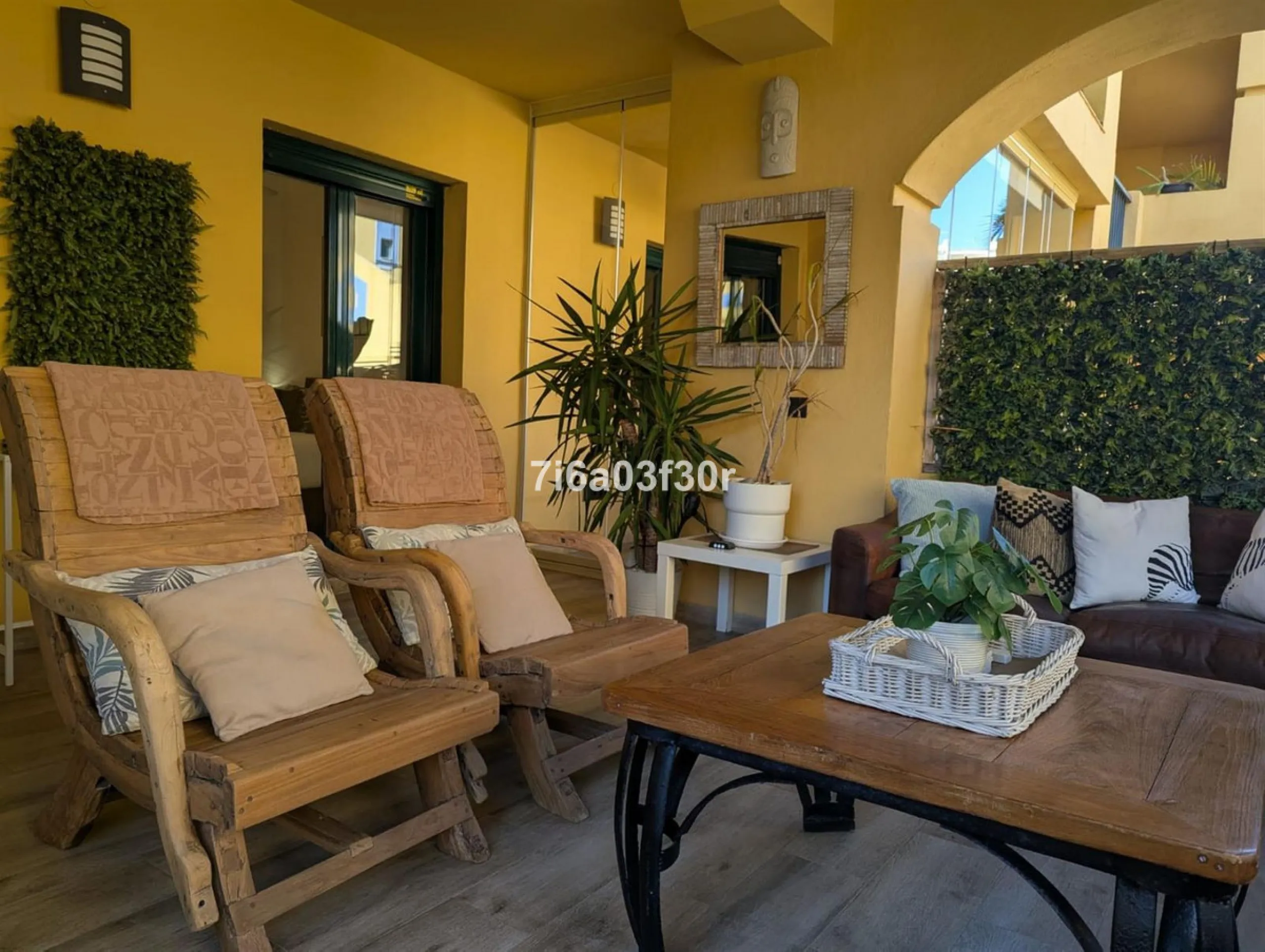 Apartment - Middle Floor Apartment в продаже в Marbella, Málaga. В доме 3 спален и 3 ванных комнат. Площадь дома 147 м²
