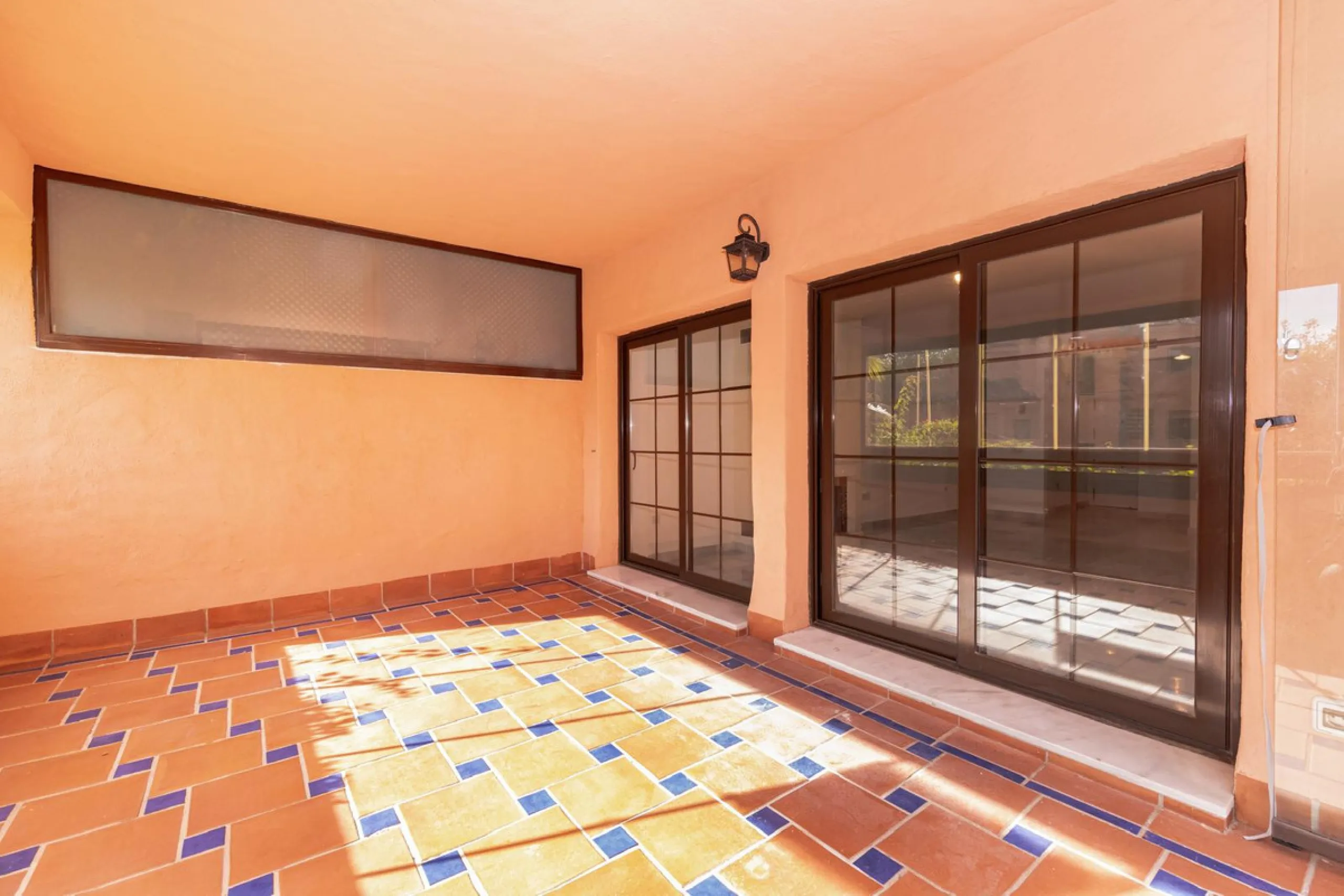 Stunning Refurbished 4-Bedroom Apartment in Immaculate Condition – Hacienda del Sol