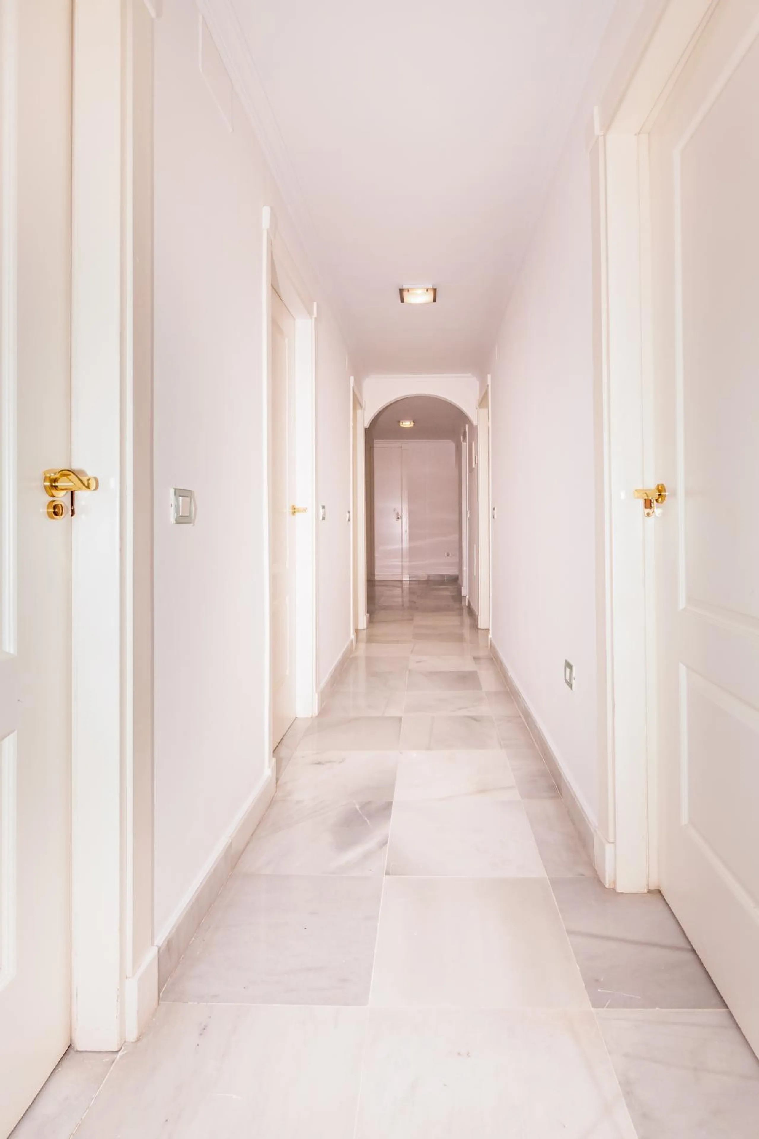 Stunning Refurbished 4-Bedroom Apartment in Immaculate Condition – Hacienda del Sol