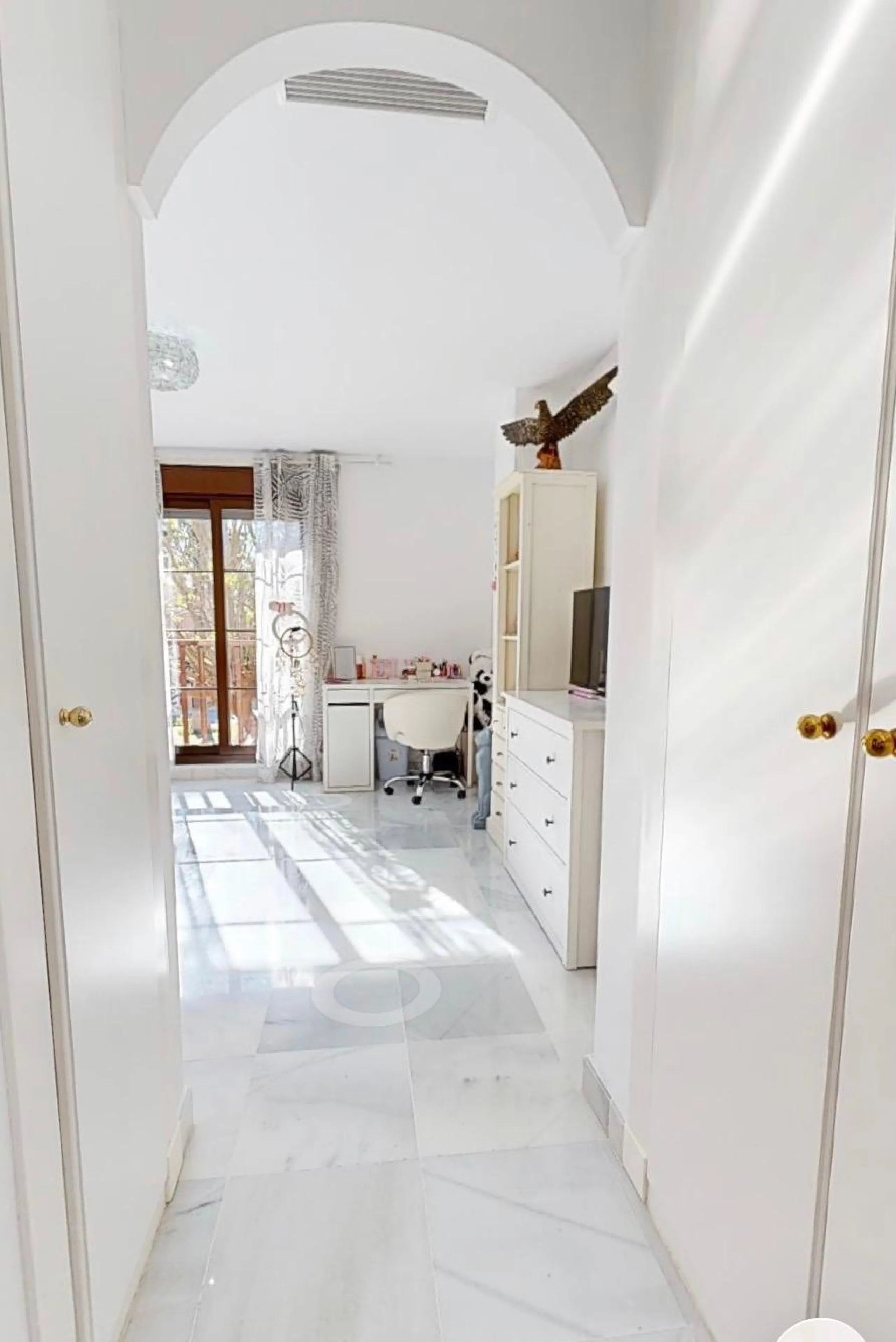 Stunning Refurbished 4-Bedroom Apartment in Immaculate Condition – Hacienda del Sol