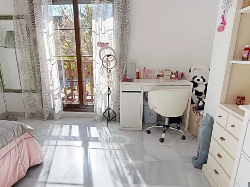 Stunning Refurbished 4-Bedroom Apartment in Immaculate Condition – Hacienda del Sol
