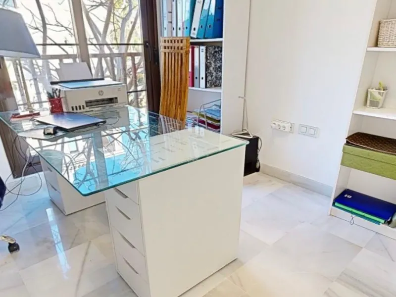 Stunning Refurbished 4-Bedroom Apartment in Immaculate Condition – Hacienda del Sol