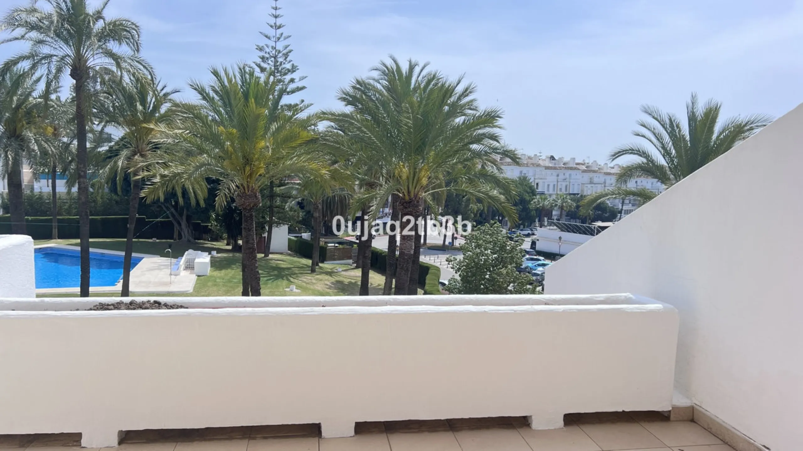 Apartment - Duplex в продаже в Marbella, Málaga. В доме 4 спален и 4 ванных комнат. Площадь дома 216 м²