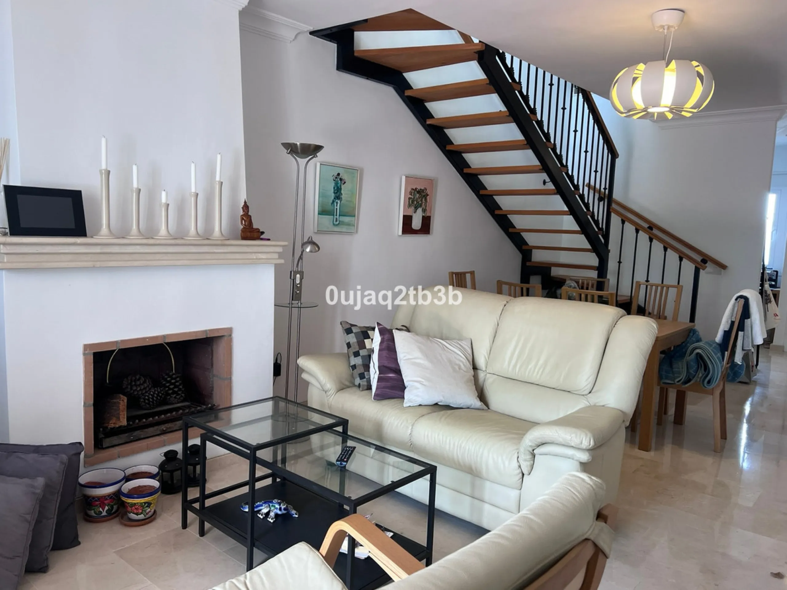 Apartment - Duplex в продаже в Marbella, Málaga. В доме 4 спален и 4 ванных комнат. Площадь дома 216 м²