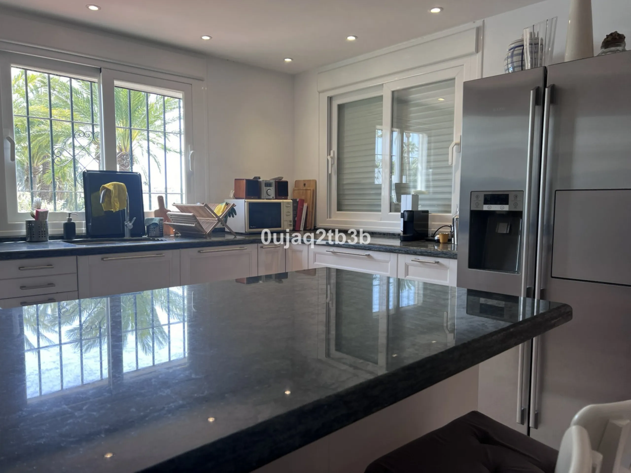 Apartment - Duplex в продаже в Marbella, Málaga. В доме 4 спален и 4 ванных комнат. Площадь дома 216 м²
