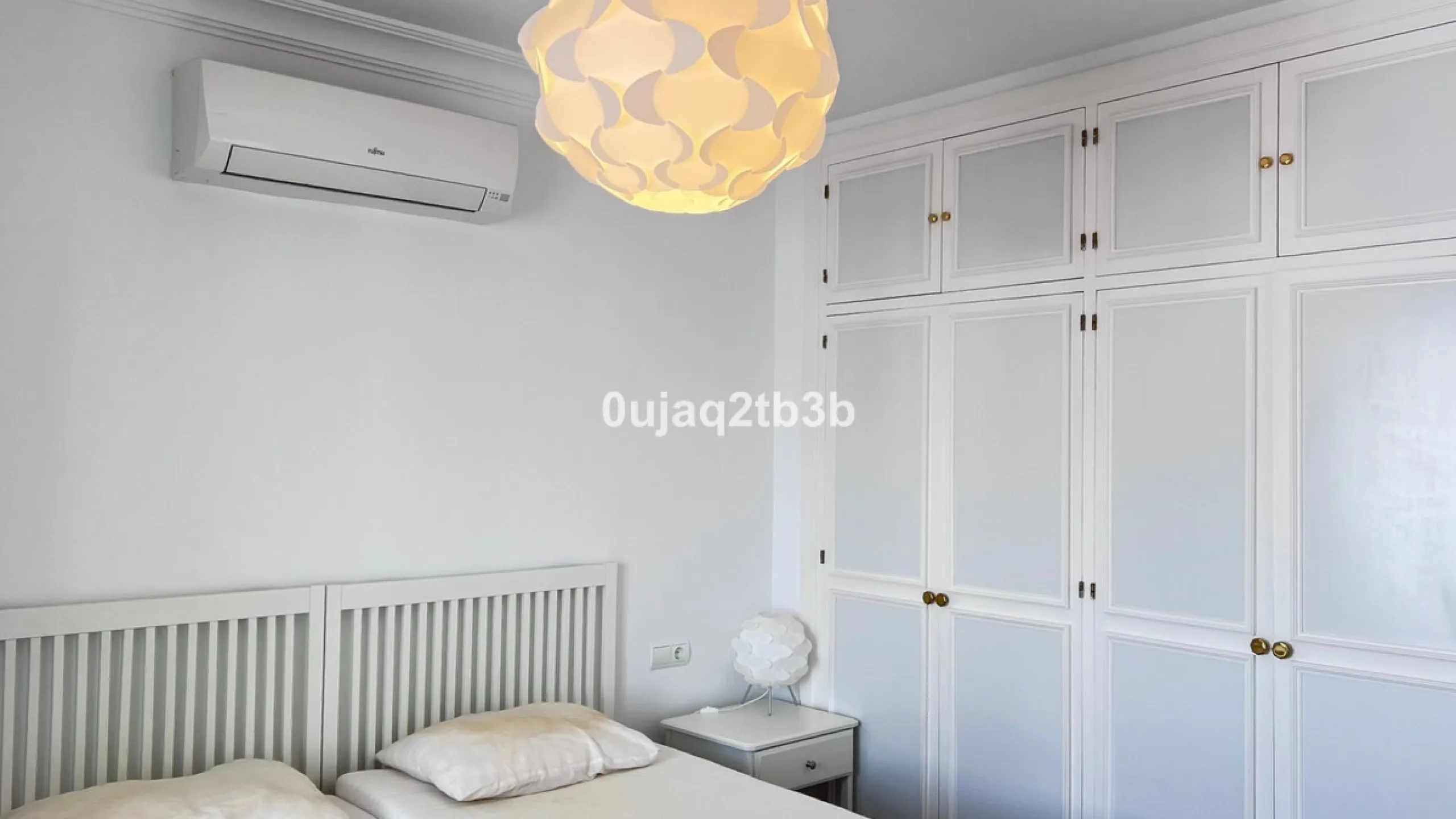 Apartment - Duplex в продаже в Marbella, Málaga. В доме 4 спален и 4 ванных комнат. Площадь дома 216 м²