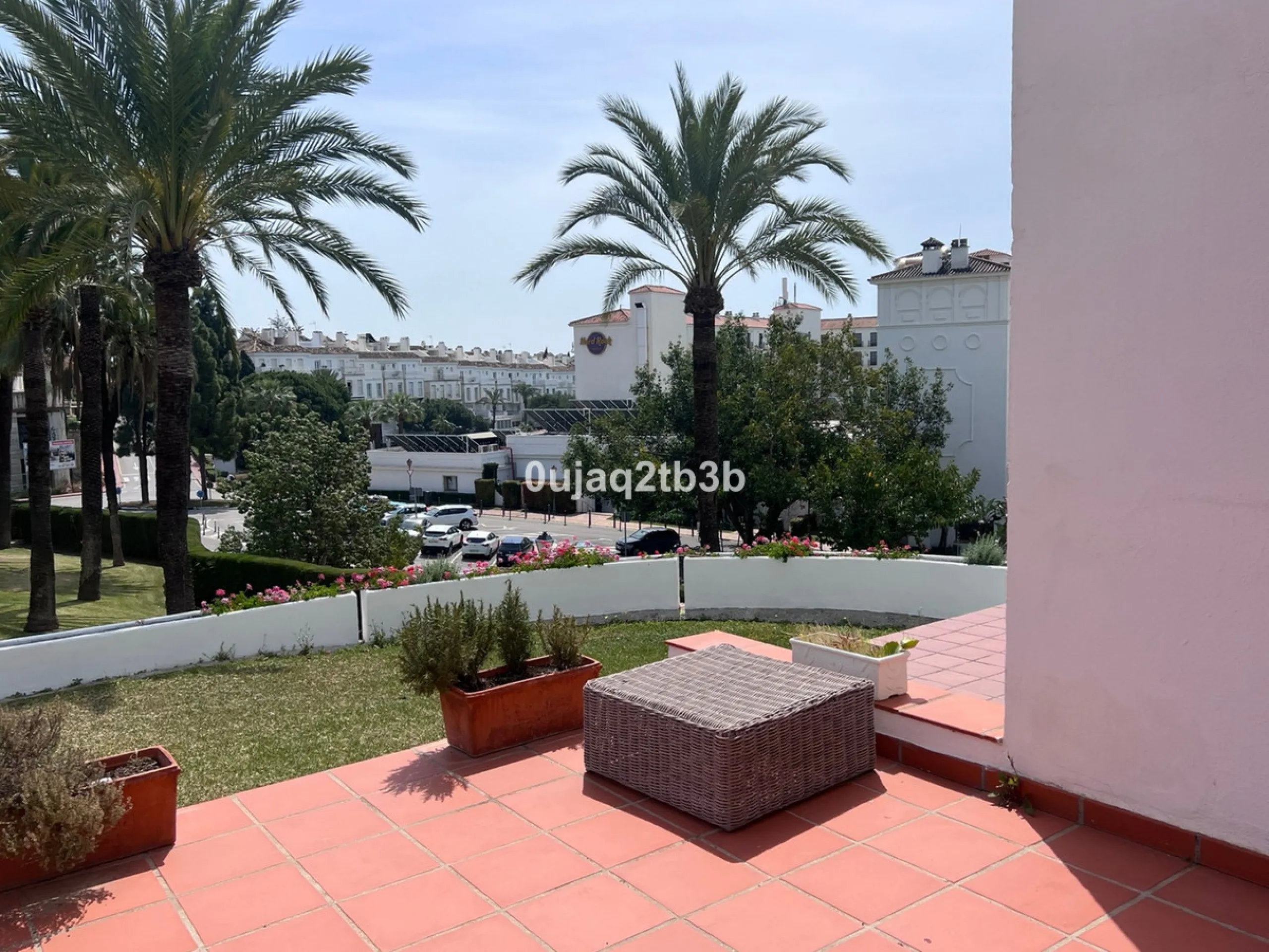 Apartment - Duplex в продаже в Marbella, Málaga. В доме 4 спален и 4 ванных комнат. Площадь дома 216 м²