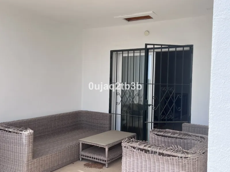 Apartment - Duplex в продаже в Marbella, Málaga. В доме 4 спален и 4 ванных комнат. Площадь дома 216 м²