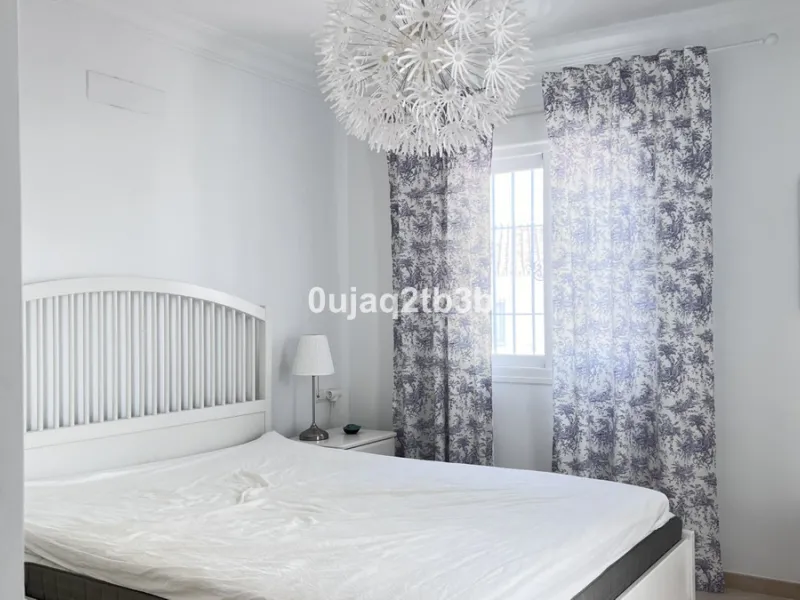 Apartment - Duplex в продаже в Marbella, Málaga. В доме 4 спален и 4 ванных комнат. Площадь дома 216 м²