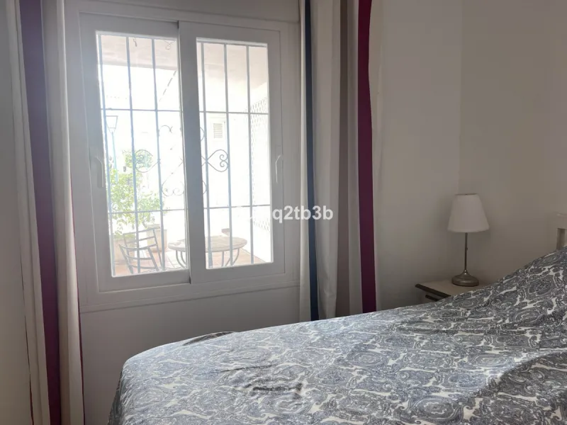 Apartment - Duplex в продаже в Marbella, Málaga. В доме 4 спален и 4 ванных комнат. Площадь дома 216 м²