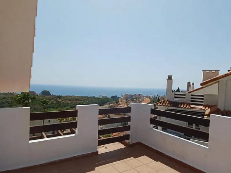 Apartment - Penthouse Duplex в продаже в Manilva, Málaga. В доме 3 спален и 3 ванных комнат. Площадь дома 125 м²