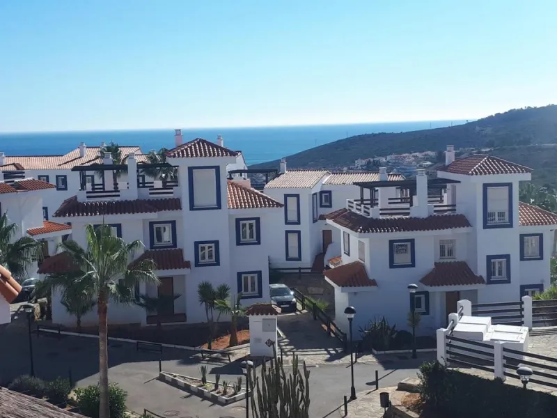 Apartment - Penthouse Duplex в продаже в Manilva, Málaga. В доме 3 спален и 3 ванных комнат. Площадь дома 125 м²