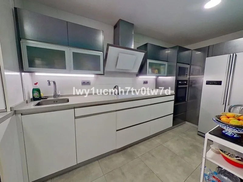 MAGNIFICENT APARTMENT WITH OPEN VIEWS JUST 5 MINUTES FROM THE BEACH