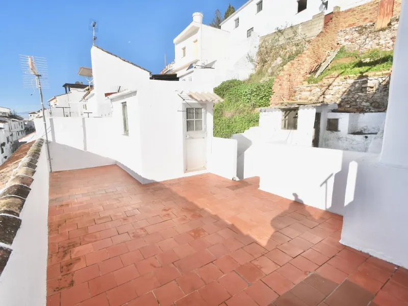 Charming House in Mijas Pueblo – Sea Views, Terrace, and Unbeatable Location