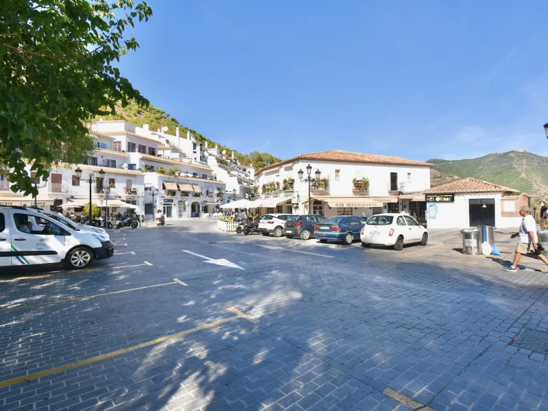 Charming House in Mijas Pueblo – Sea Views, Terrace, and Unbeatable Location