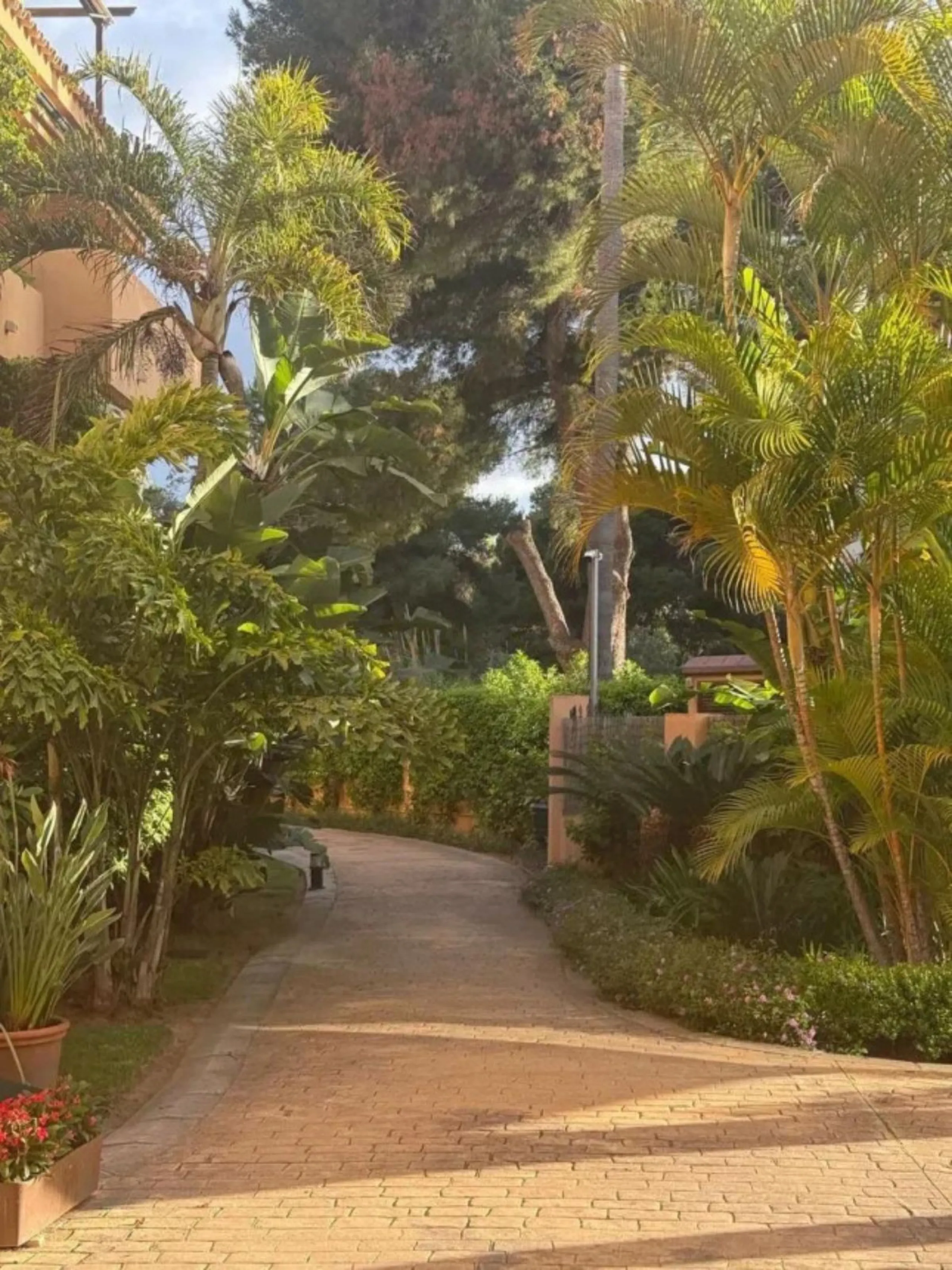 Ground Floor Apartment, Las Chapas, Costa del Sol.