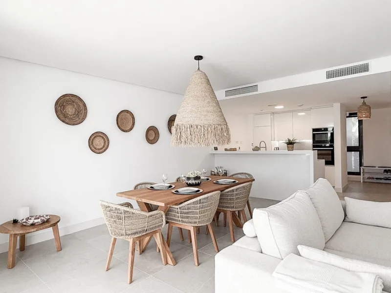 Apartment - Ground Floor Apartment в продаже в Marbella, Málaga. В доме 3 спален и 2 ванных комнат. Площадь дома 139 м². Площадь участка 35 м²