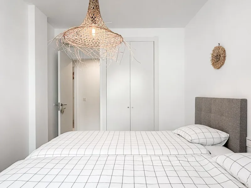 Apartment - Ground Floor Apartment в продаже в Marbella, Málaga. В доме 3 спален и 2 ванных комнат. Площадь дома 139 м². Площадь участка 35 м²