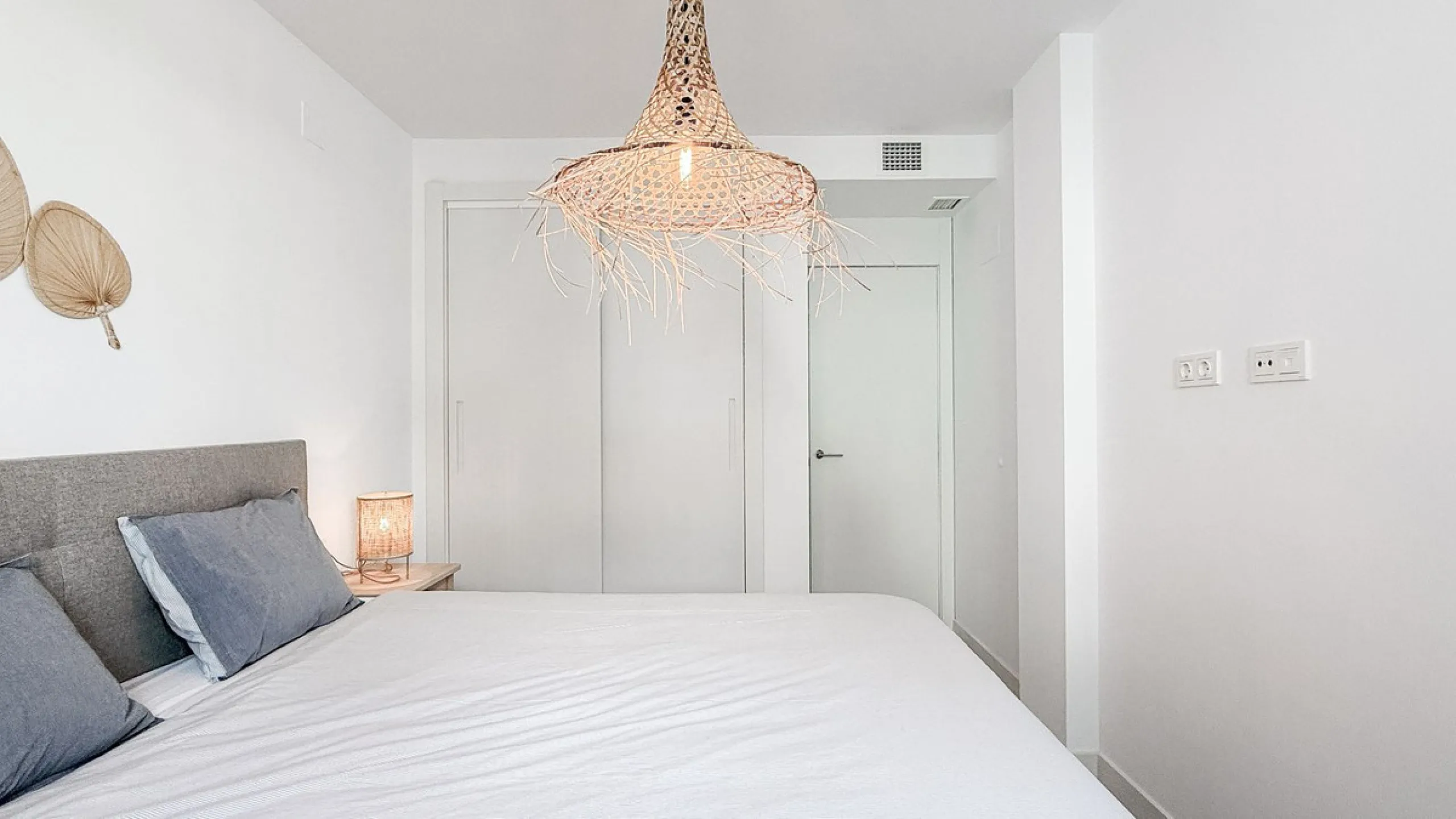 Apartment - Ground Floor Apartment в продаже в Marbella, Málaga. В доме 3 спален и 2 ванных комнат. Площадь дома 139 м². Площадь участка 35 м²