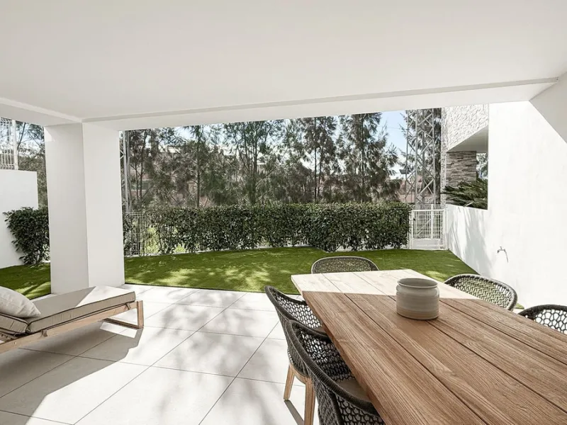 Apartment - Ground Floor Apartment в продаже в Marbella, Málaga. В доме 3 спален и 2 ванных комнат. Площадь дома 139 м². Площадь участка 35 м²