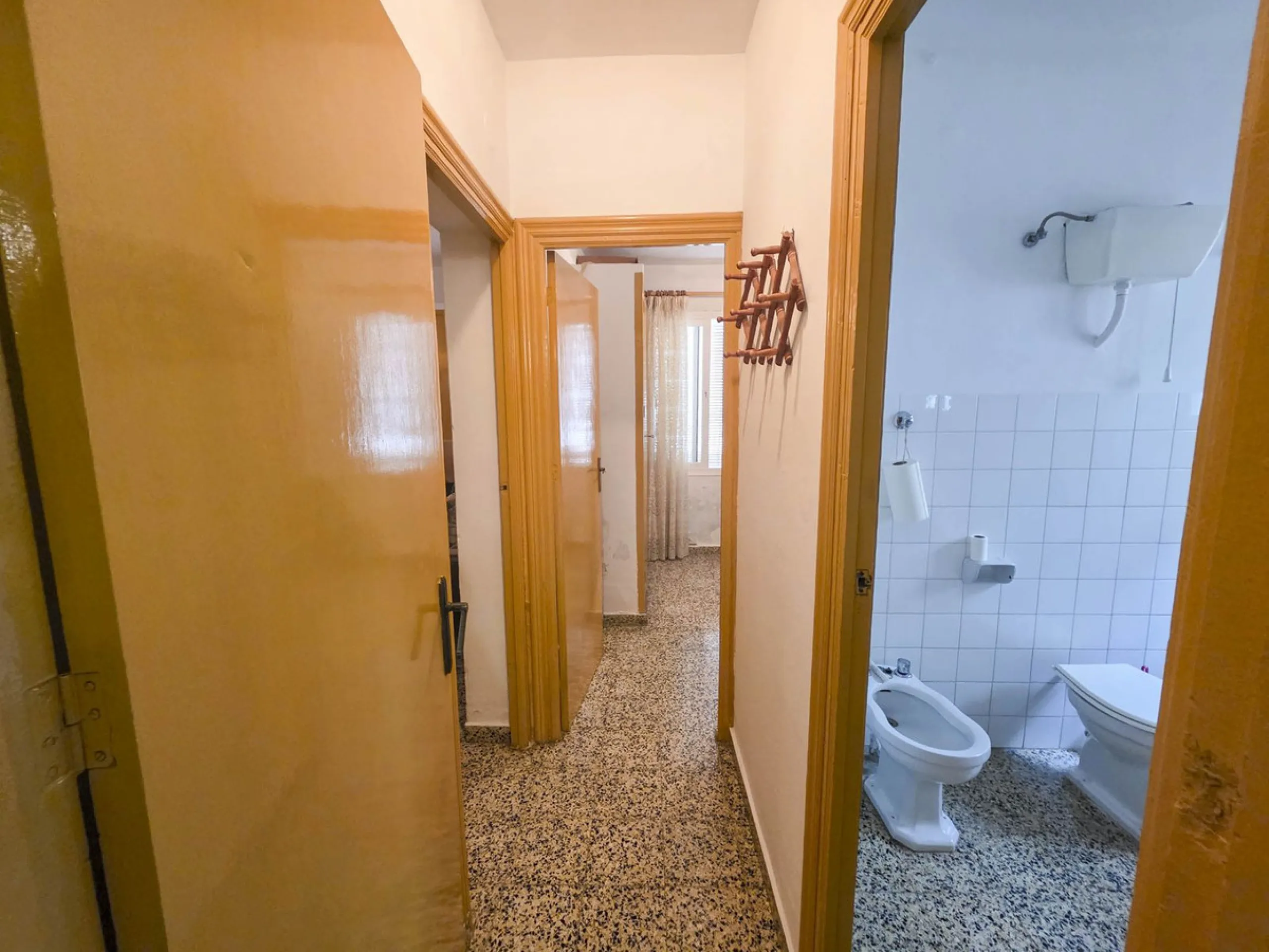 Situated in Estepona Centre, this spacious townhouse offers a rare opportunity to acquire a generously sized property within walking distance of the town's most iconic landmarks and everyday amenities. Located just moments from Estepona Old Town, the beac