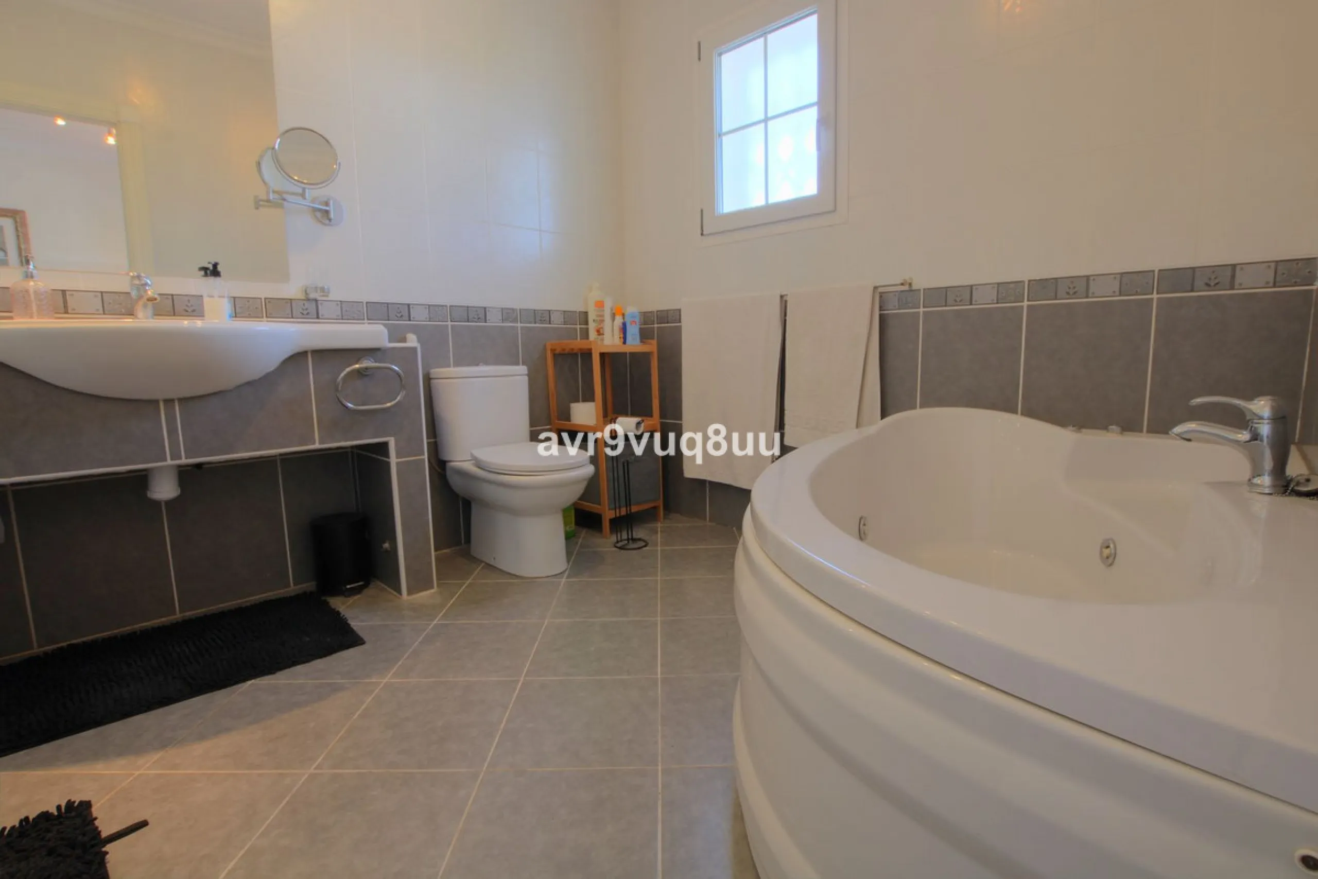 House - Detached Villa в продаже в Mijas, Málaga. В доме 7 спален и 6 ванных комнат. Площадь дома 425 м². Площадь участка 1400 м²