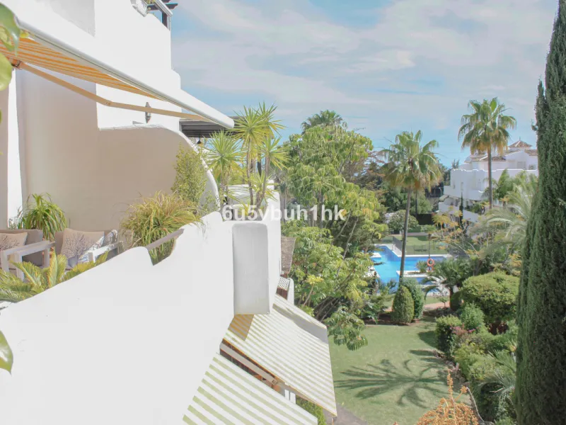 Experience the perfect harmony of luxury, comfort, and stunning panoramic views in this exceptional duplex penthouse, completely renovated and located on Marbella's prestigious Golden Mile.