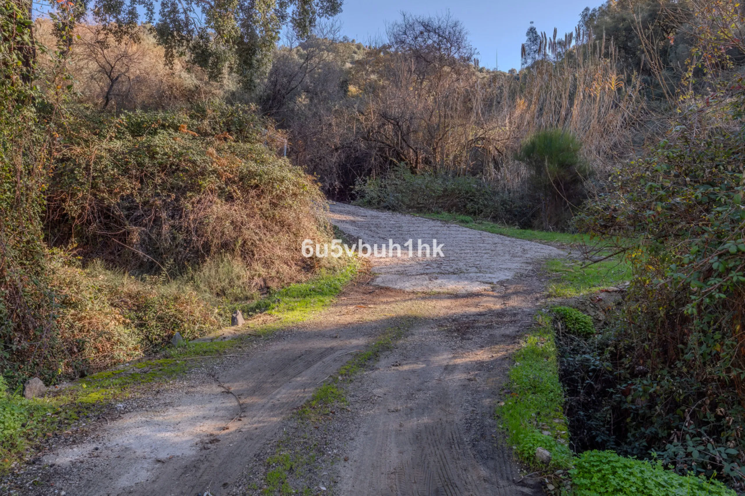 Plot - Land в продаже в Ojén, Málaga. Площадь участка 76727 м²