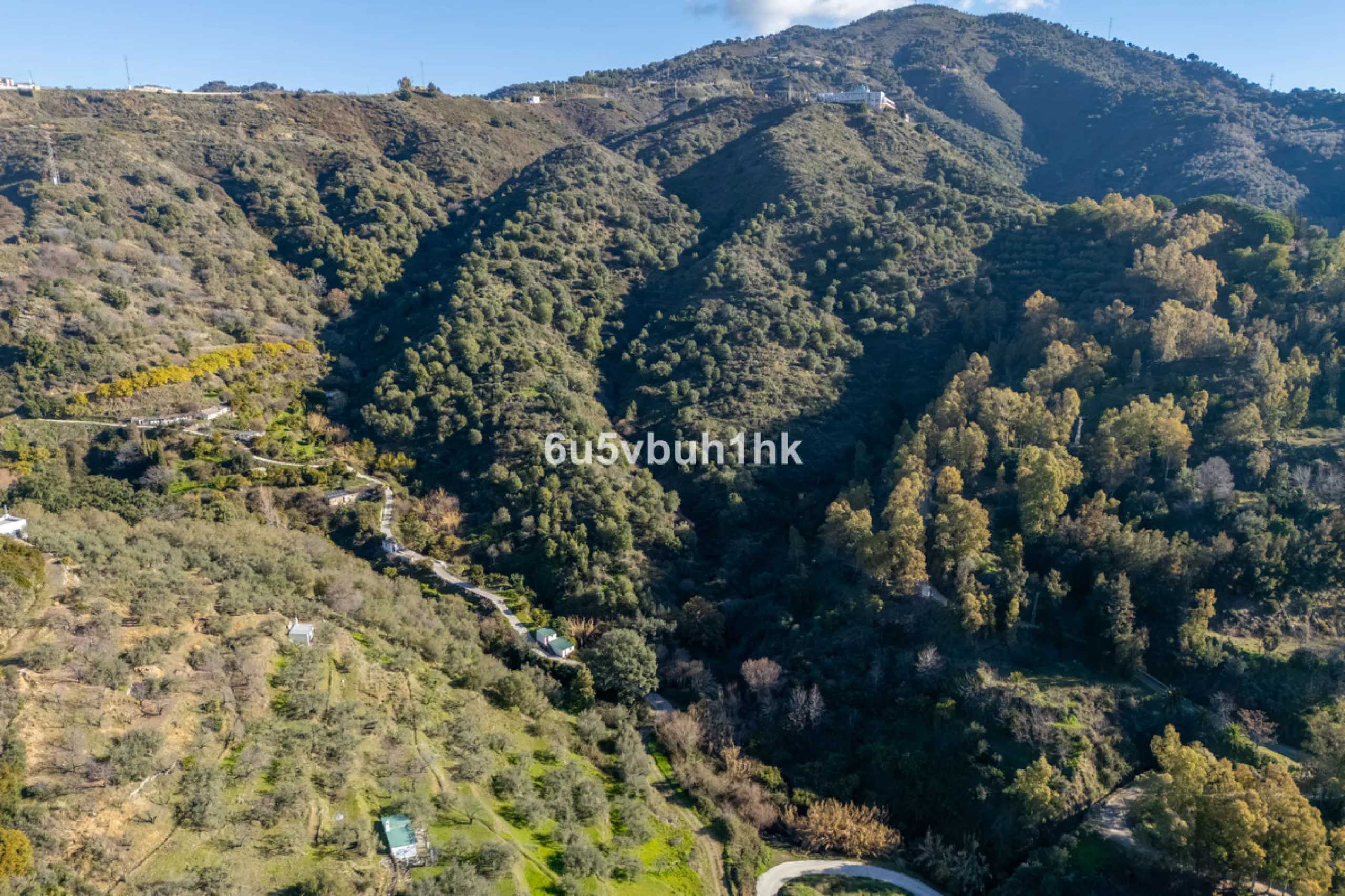 Plot - Land в продаже в Ojén, Málaga. Площадь участка 76727 м²