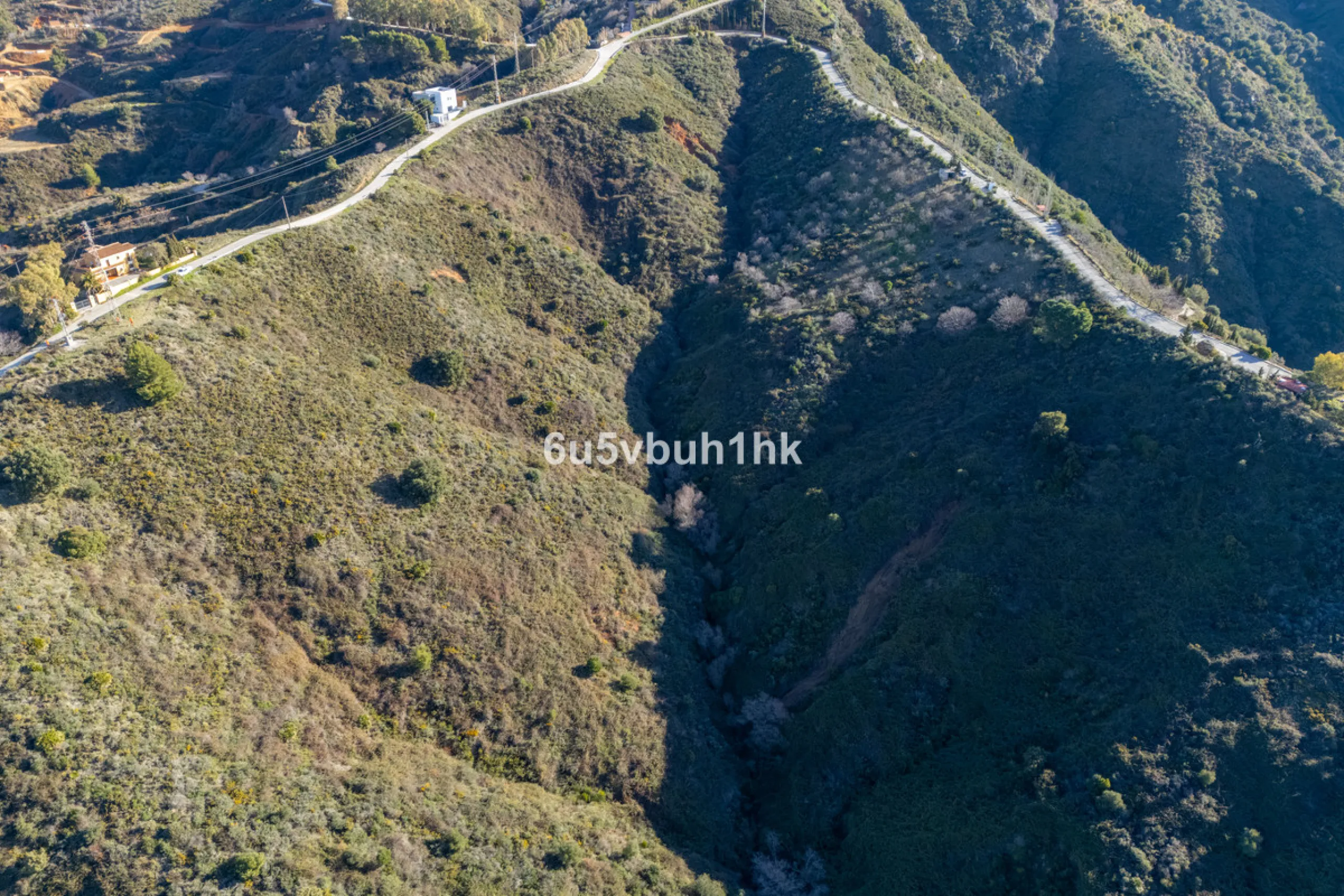 Plot - Land в продаже в Ojén, Málaga. Площадь участка 76727 м²
